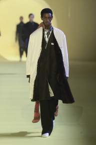 Look 49