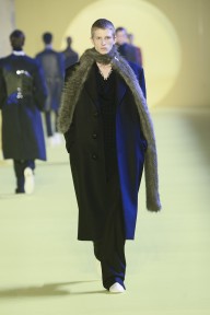 Look 50