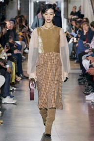 Look 8