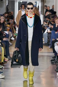 Look 11