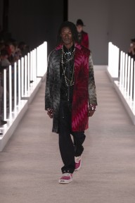 Look 25