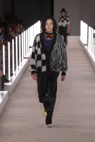 Look 39