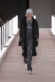 Look 48