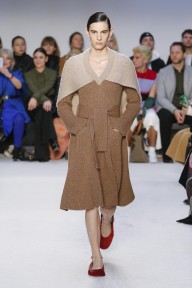 Look 15