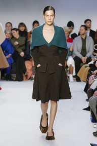 Look 16