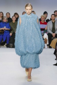 Look 18
