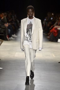 Look 13