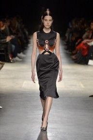 Look 17