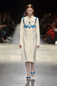 Look 30
