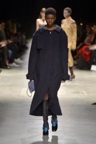 Look 50