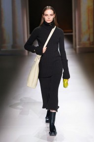 Look 10
