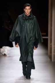 Look 32