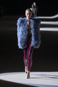 Look 15