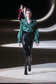 Look 50