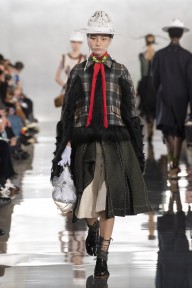 Look 13