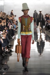 Look 15