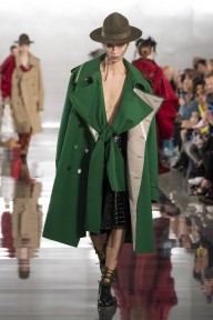 Look 28