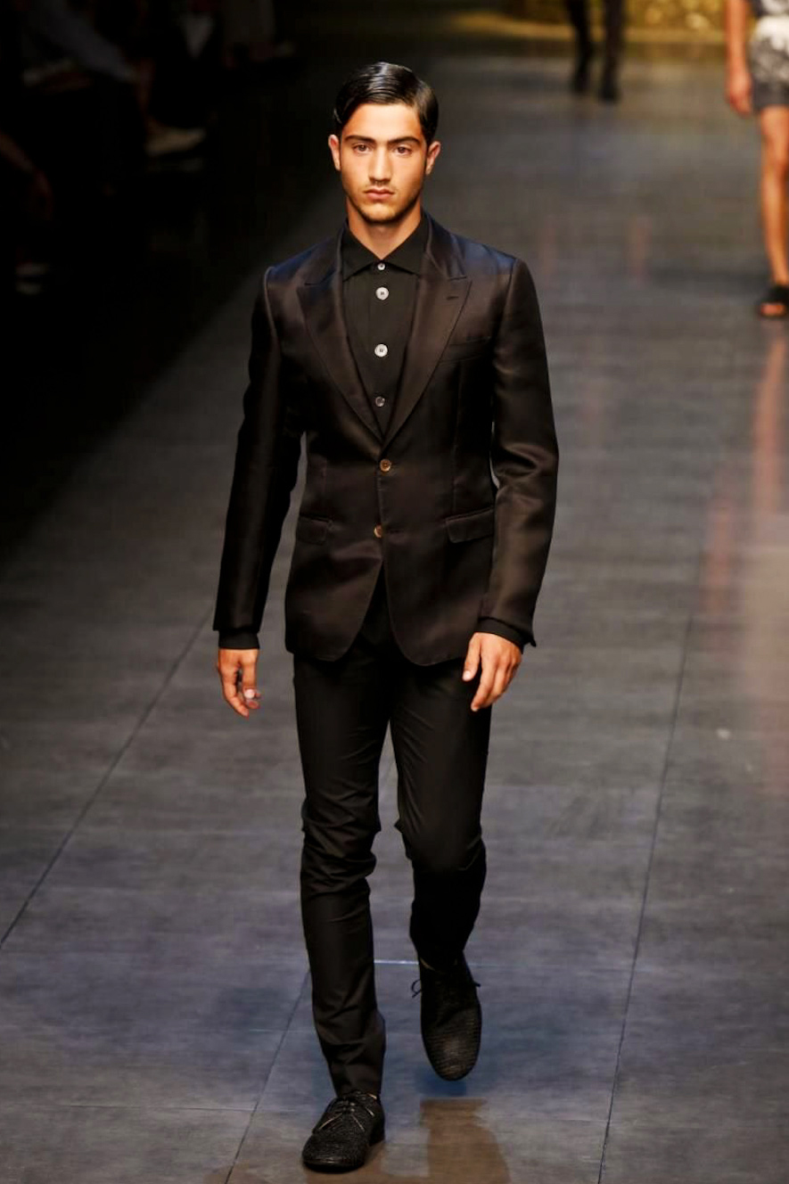 Look 10