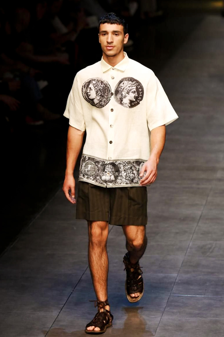 Look 15