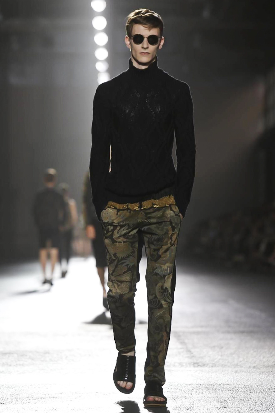 Look 14