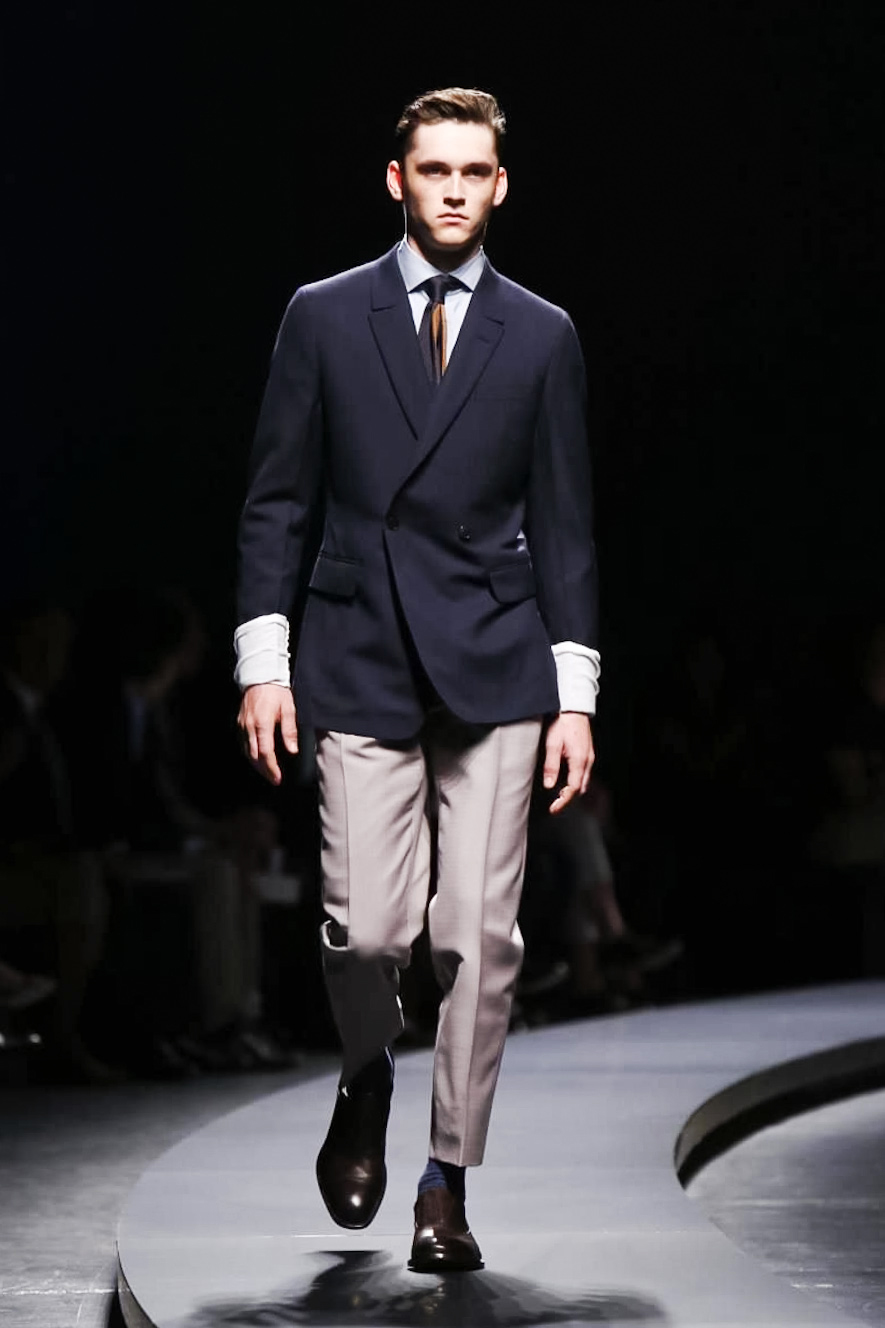 Look 12