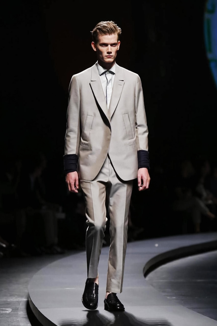 Look 22