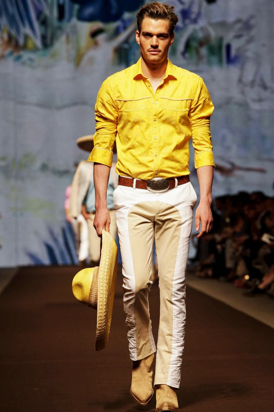 Look 12