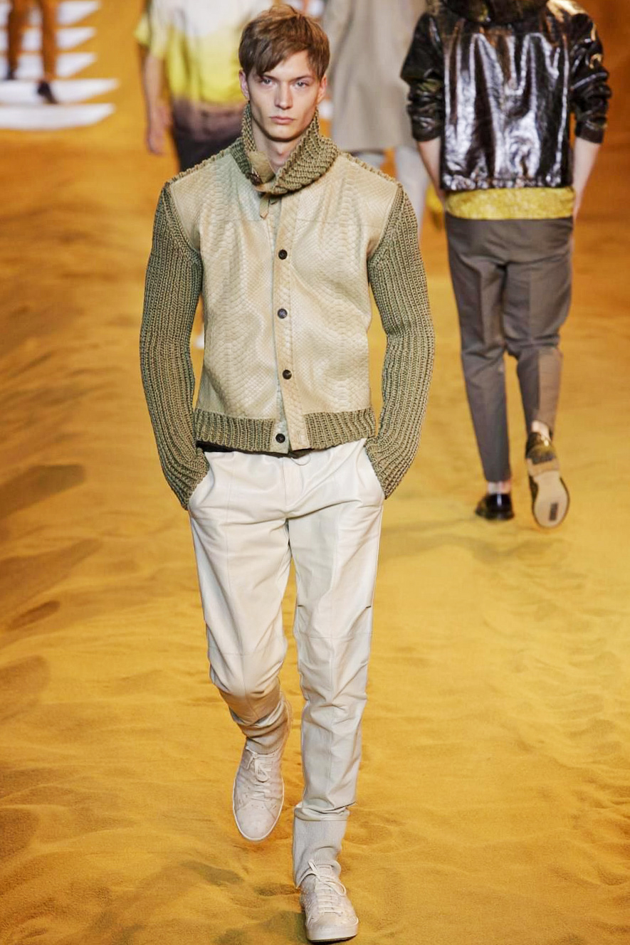 Look 13
