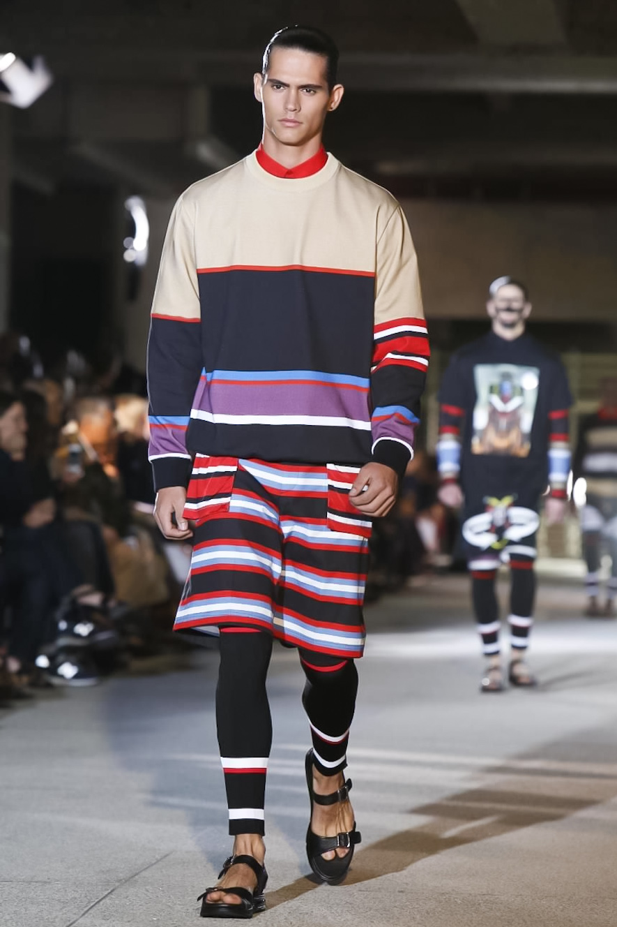 Look 48