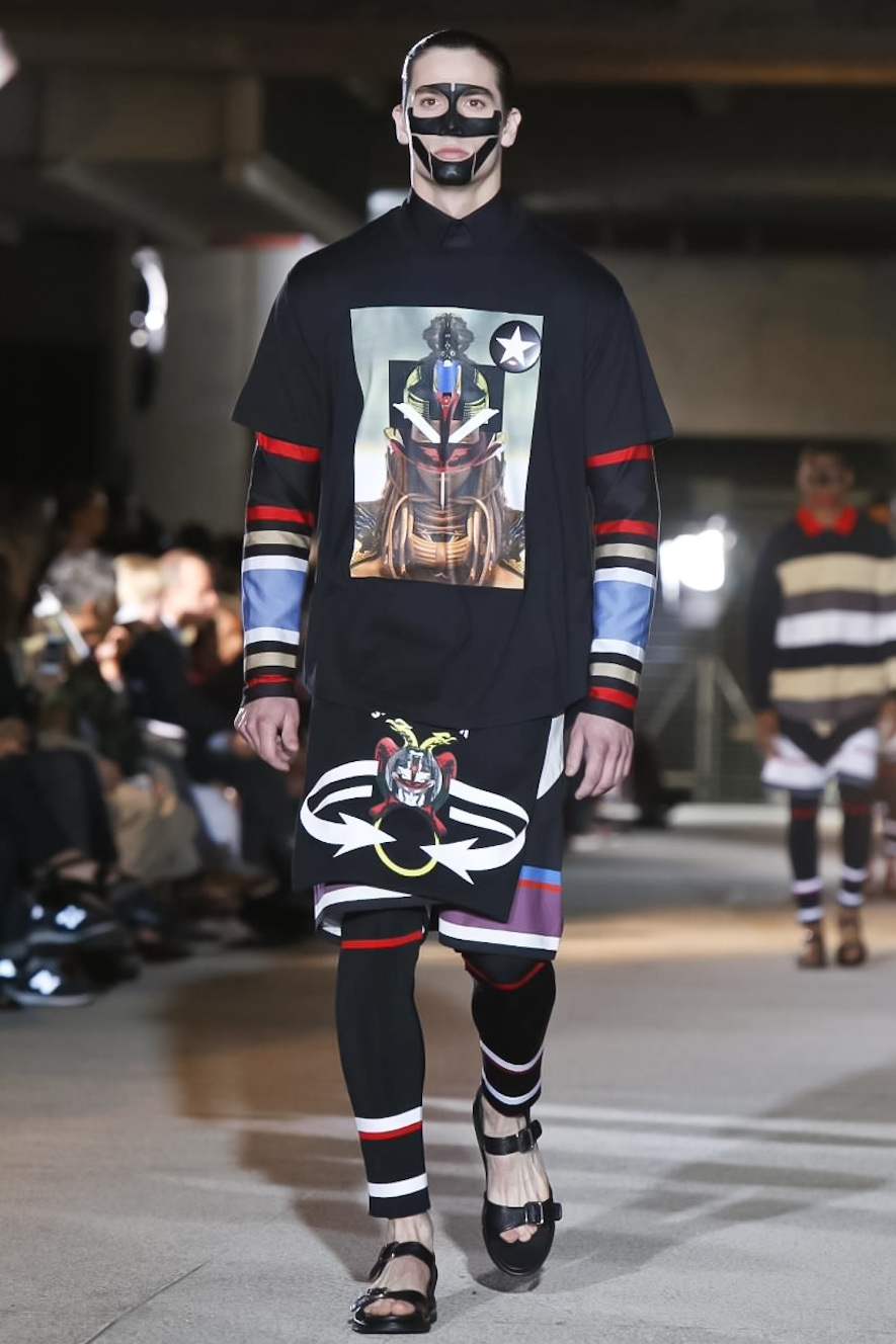 Look 49