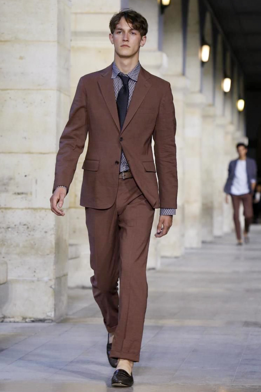 Look 32