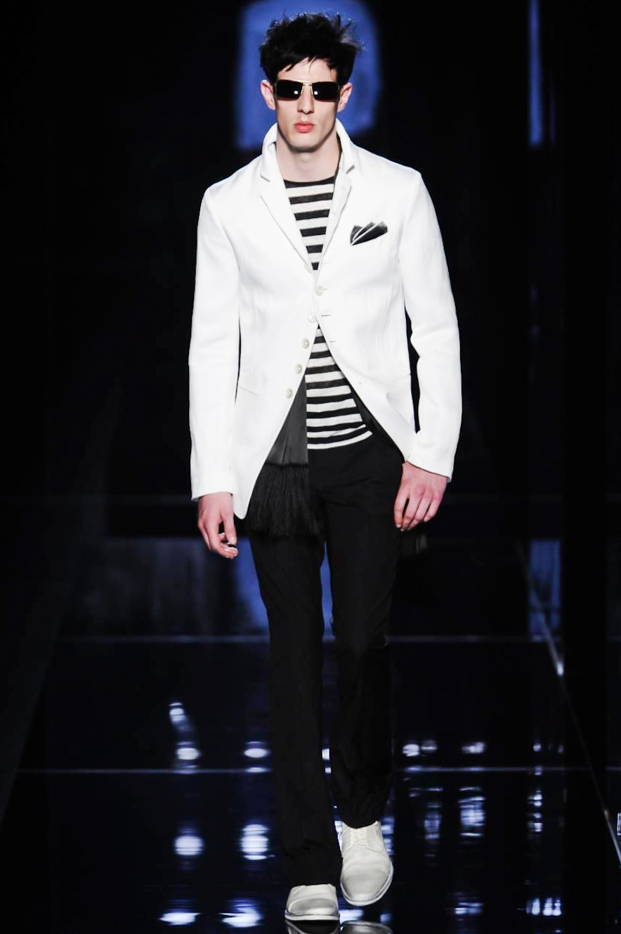 Look 17