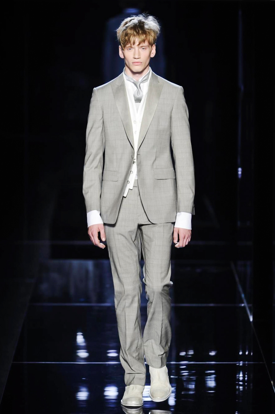 Look 29