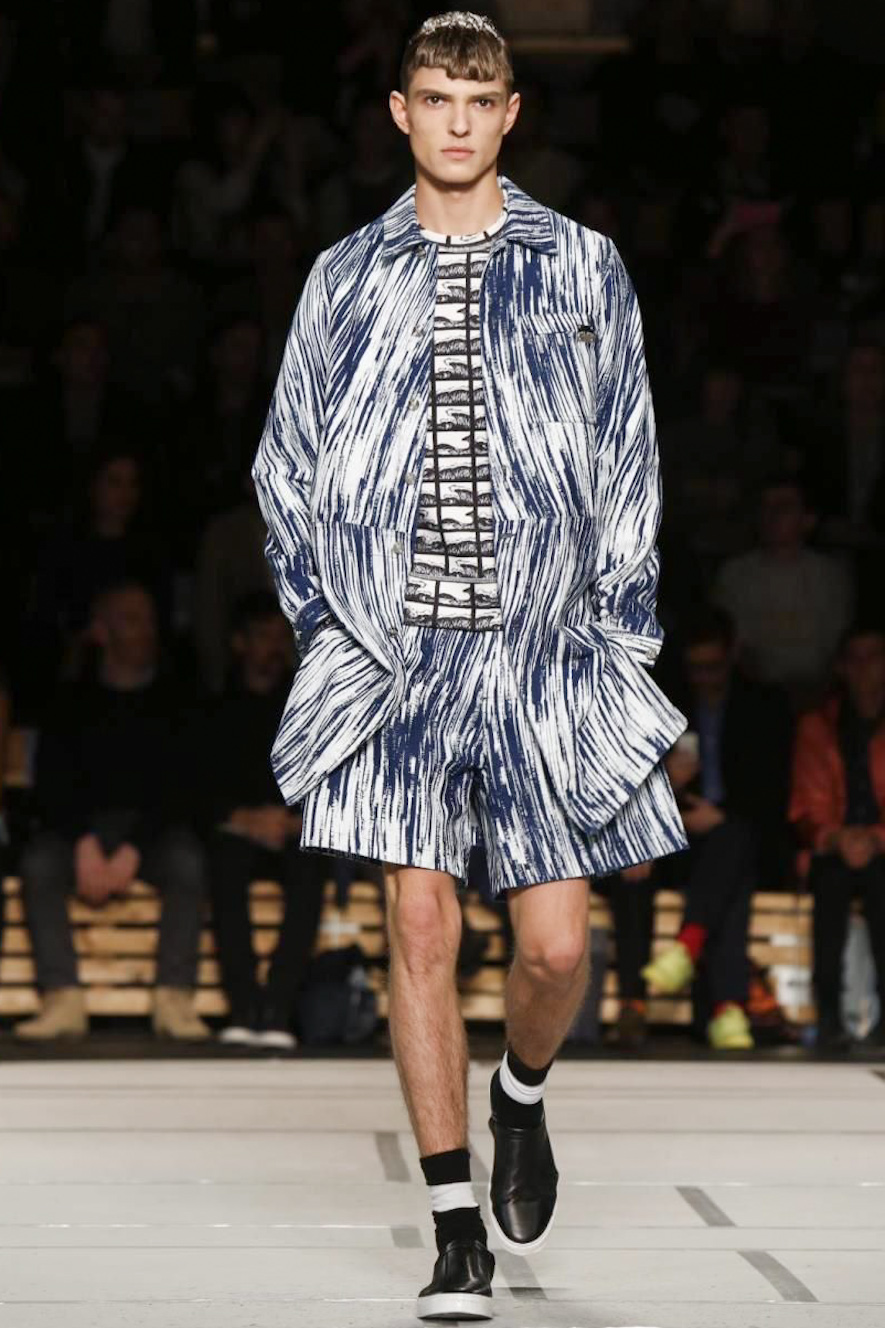 Look 15