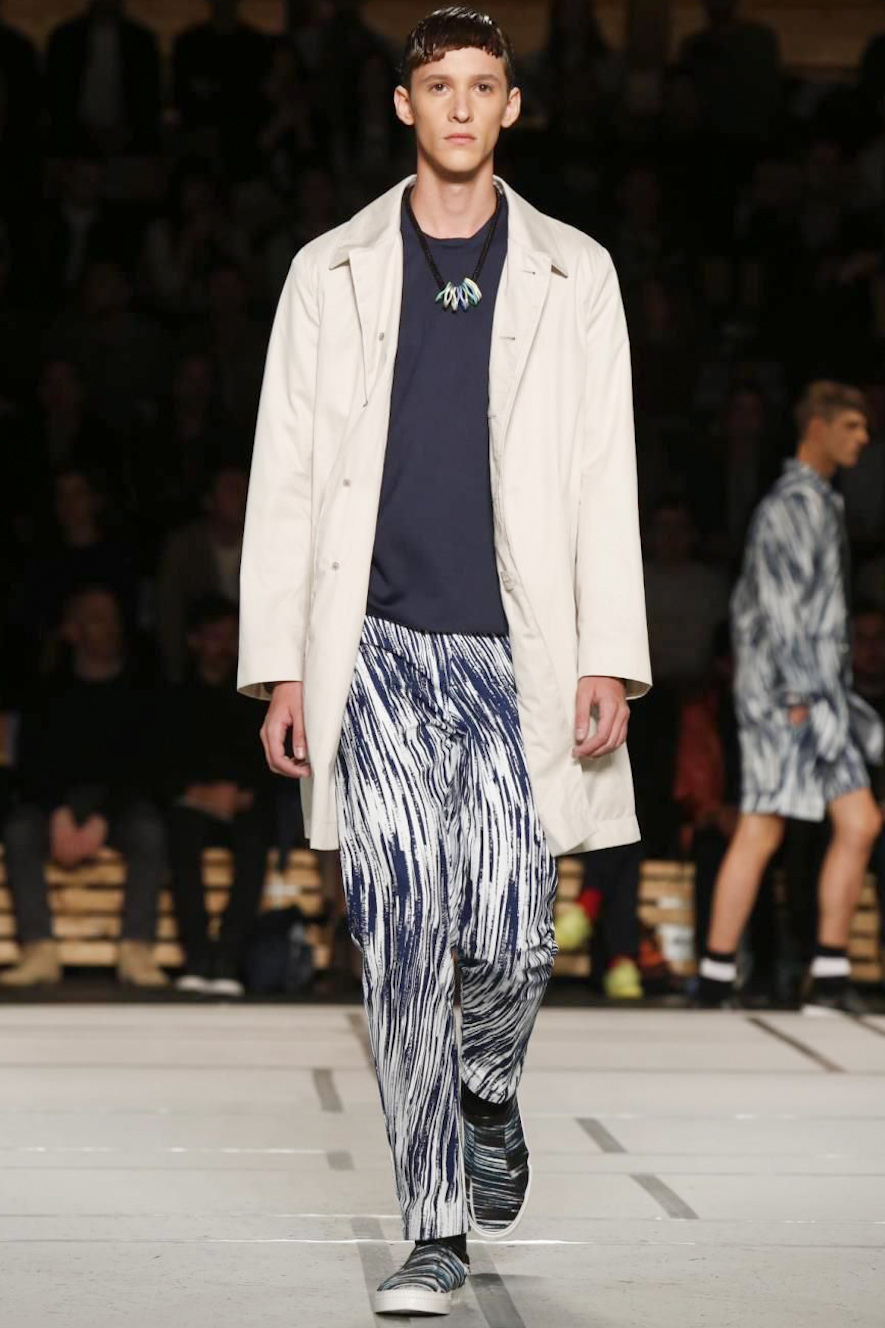 Look 17