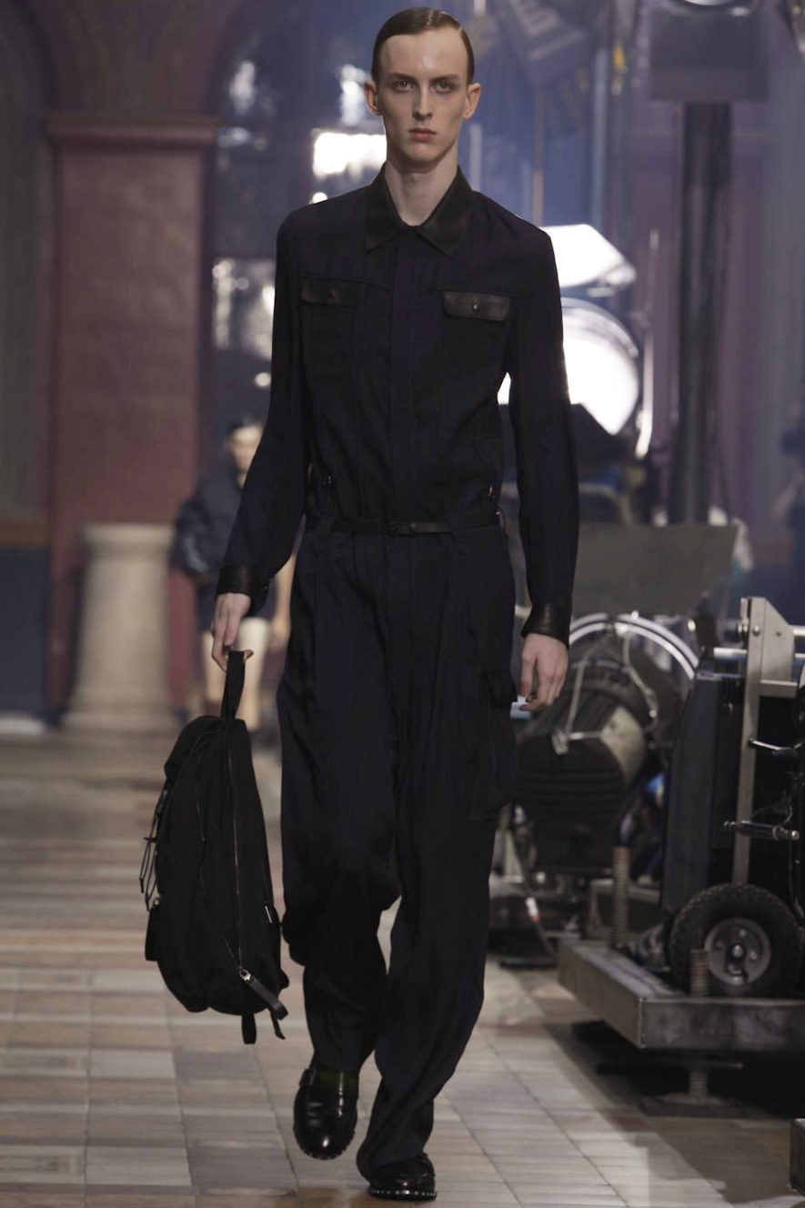 Look 15