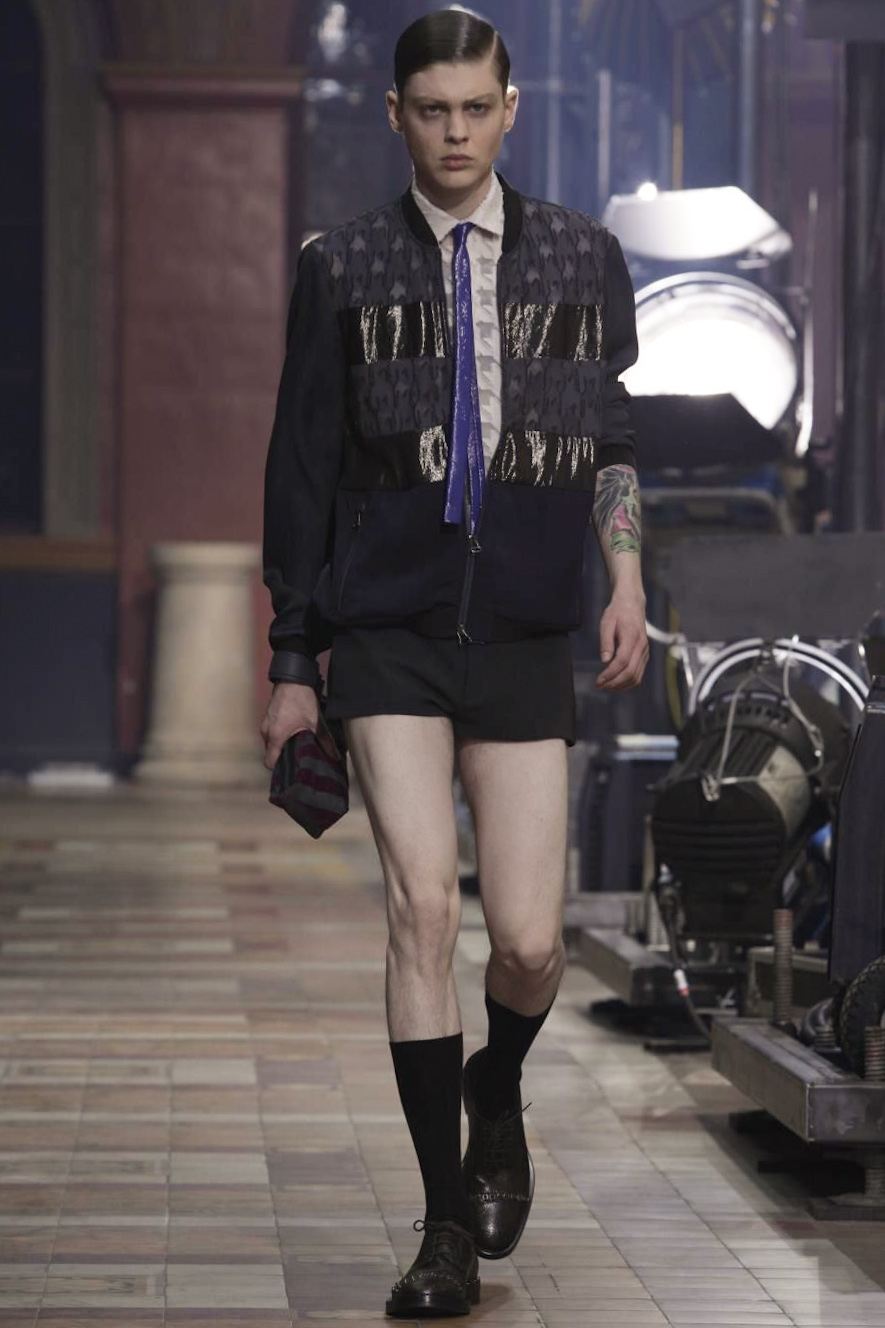 Look 44