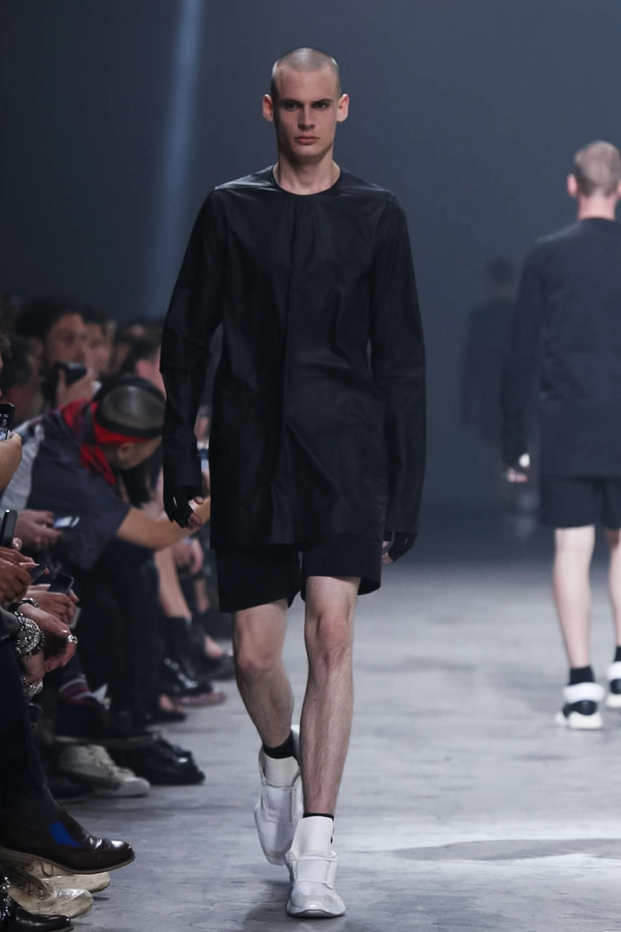 Look 17