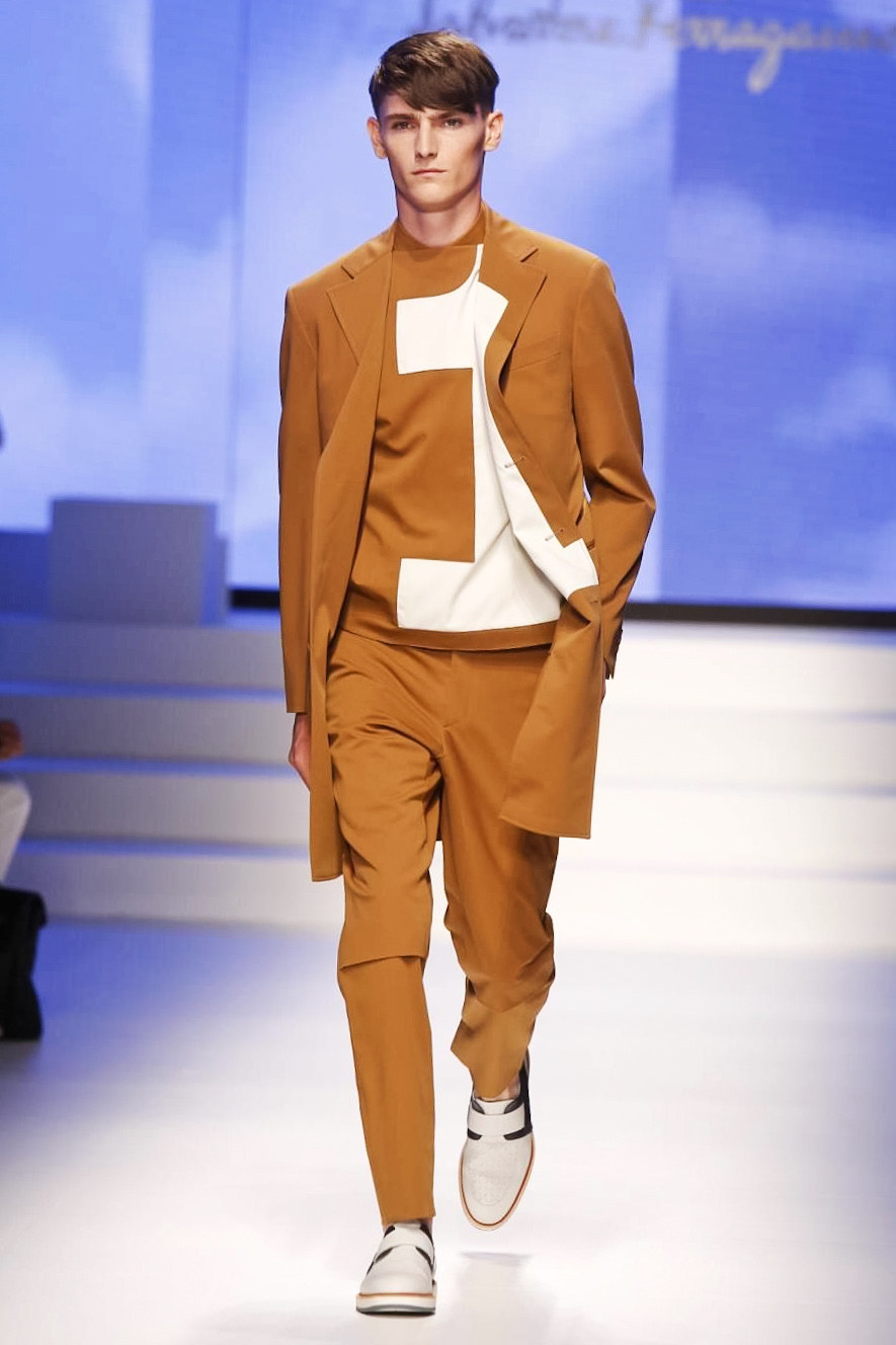 Look 43