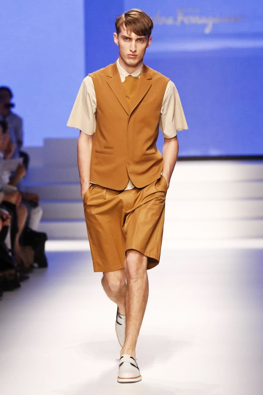 Look 44