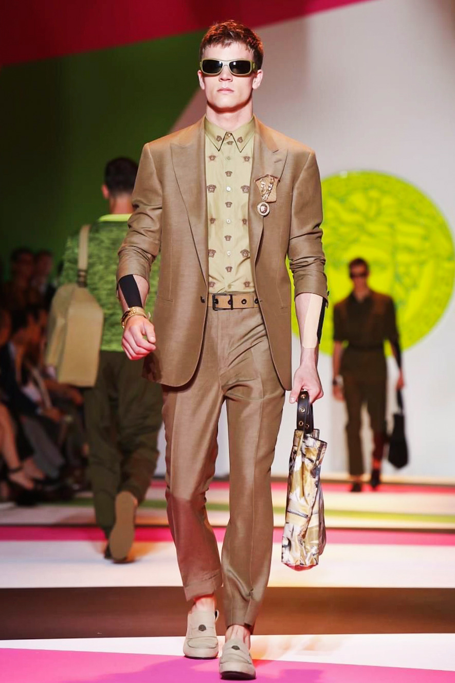 Look 12