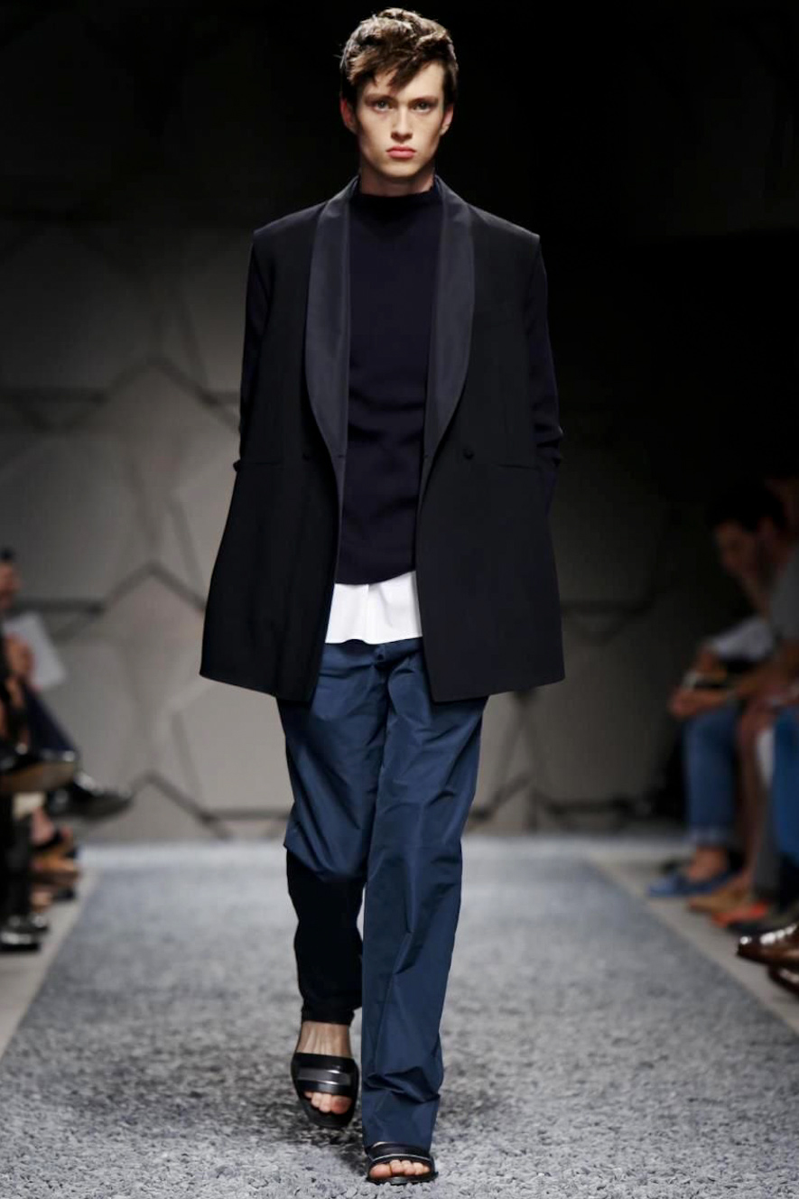 Look 11