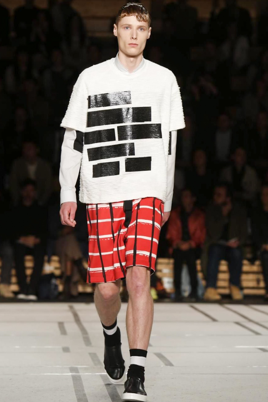 Look 25