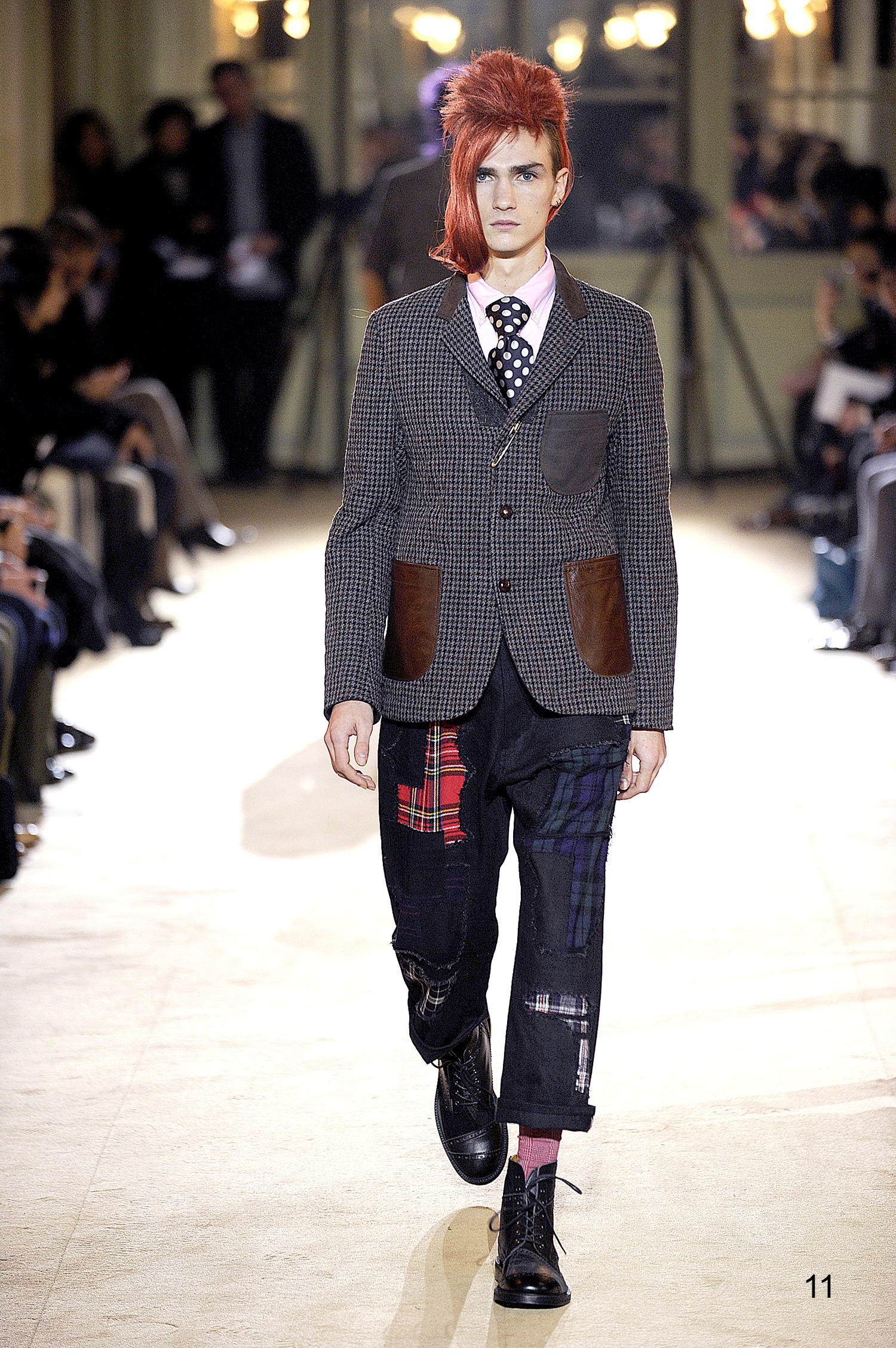 Look 11