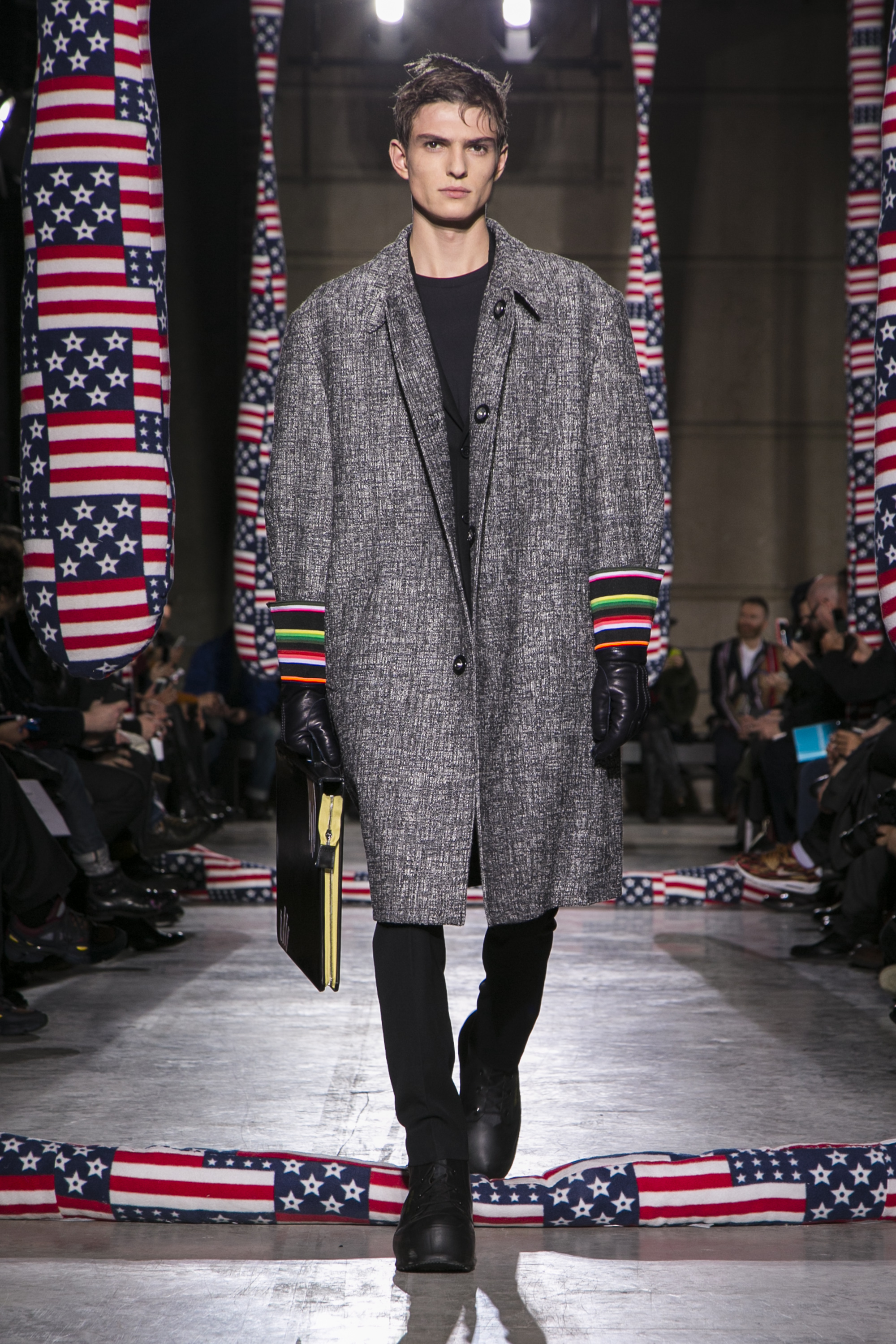 Look 12