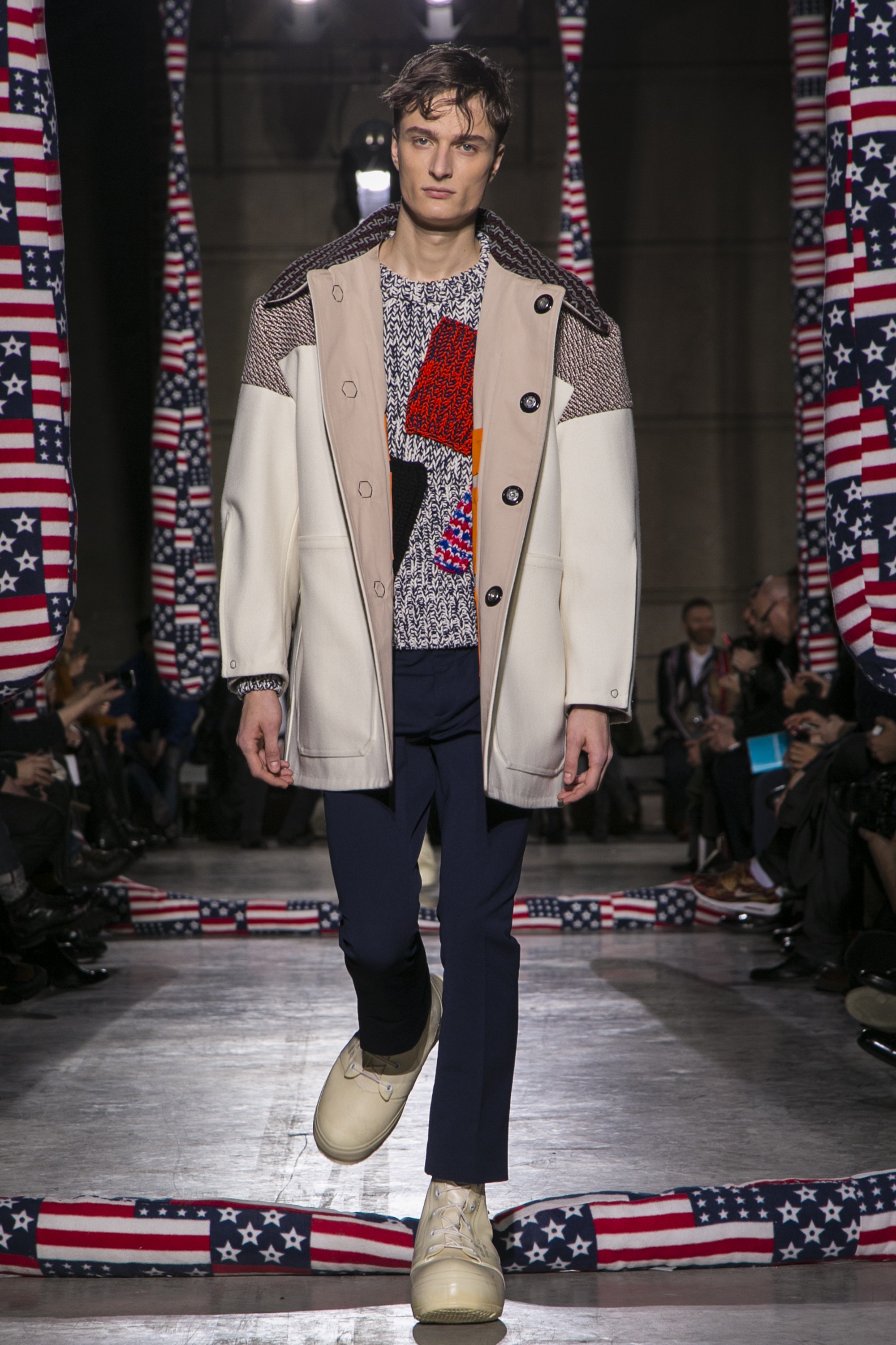 Look 13
