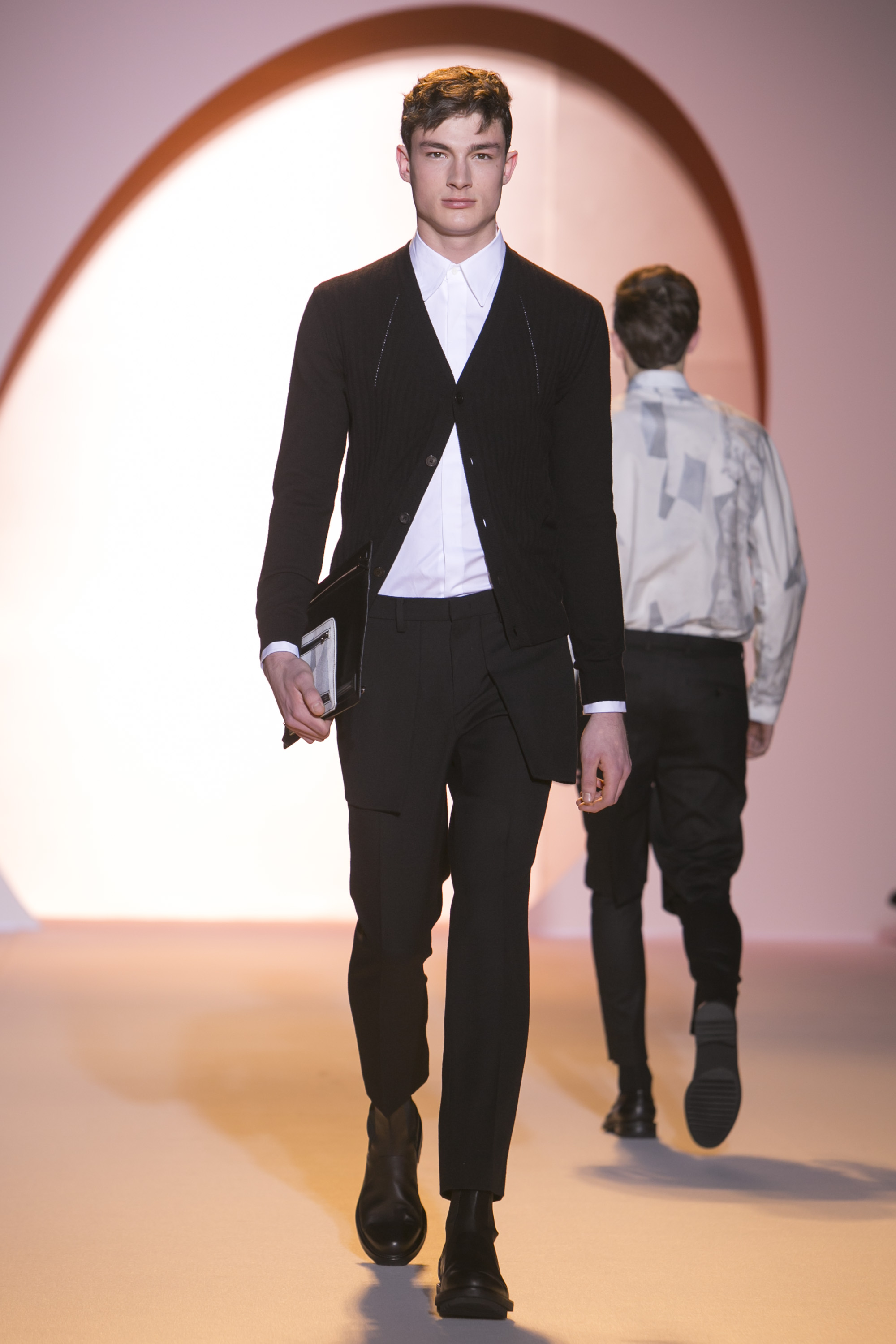 Look 14