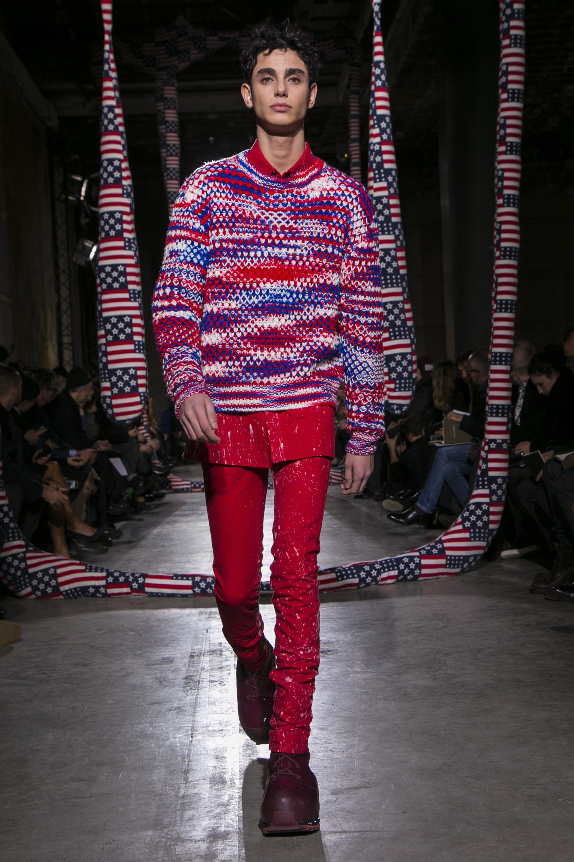 Look 32