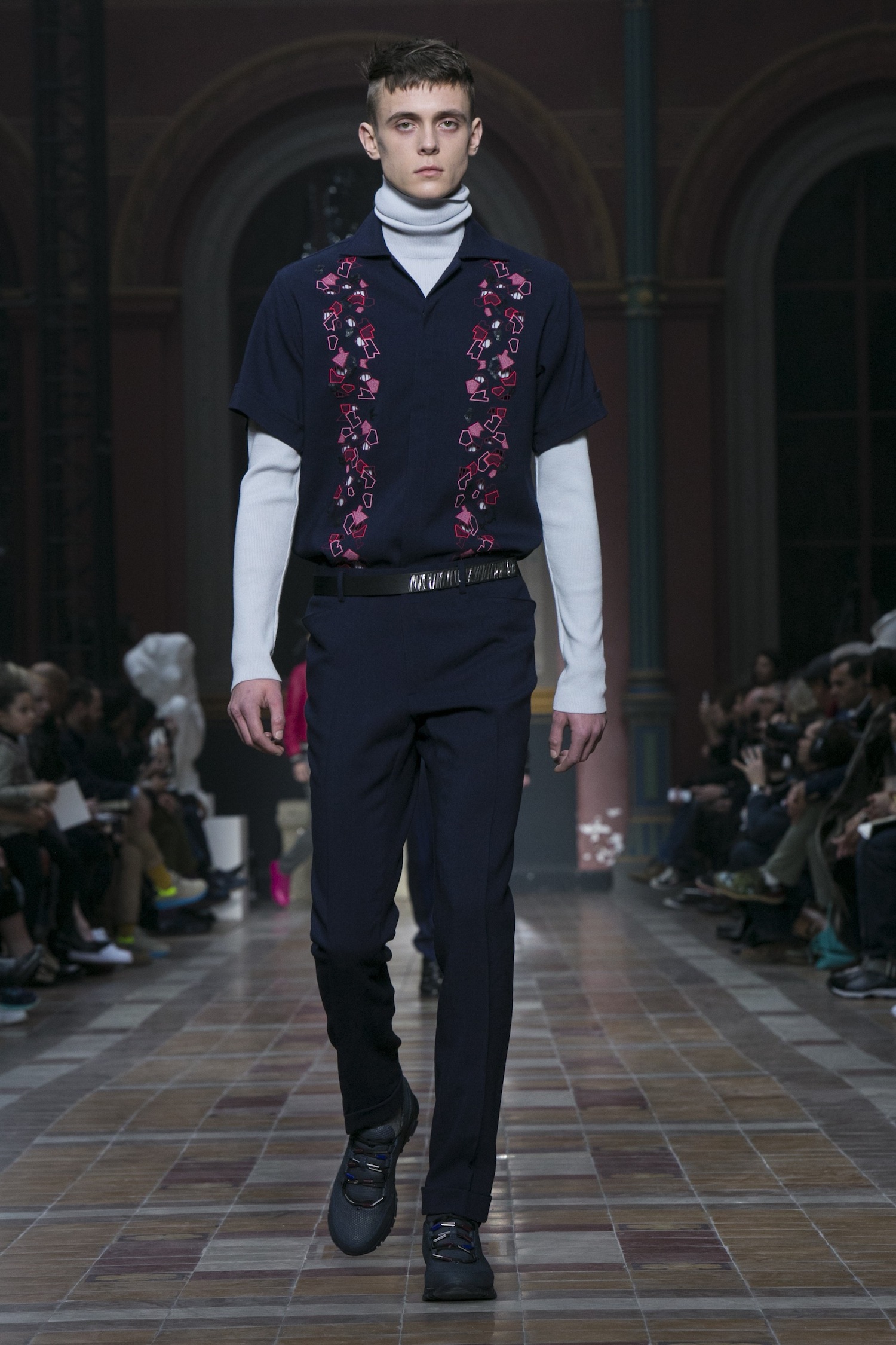 Look 33