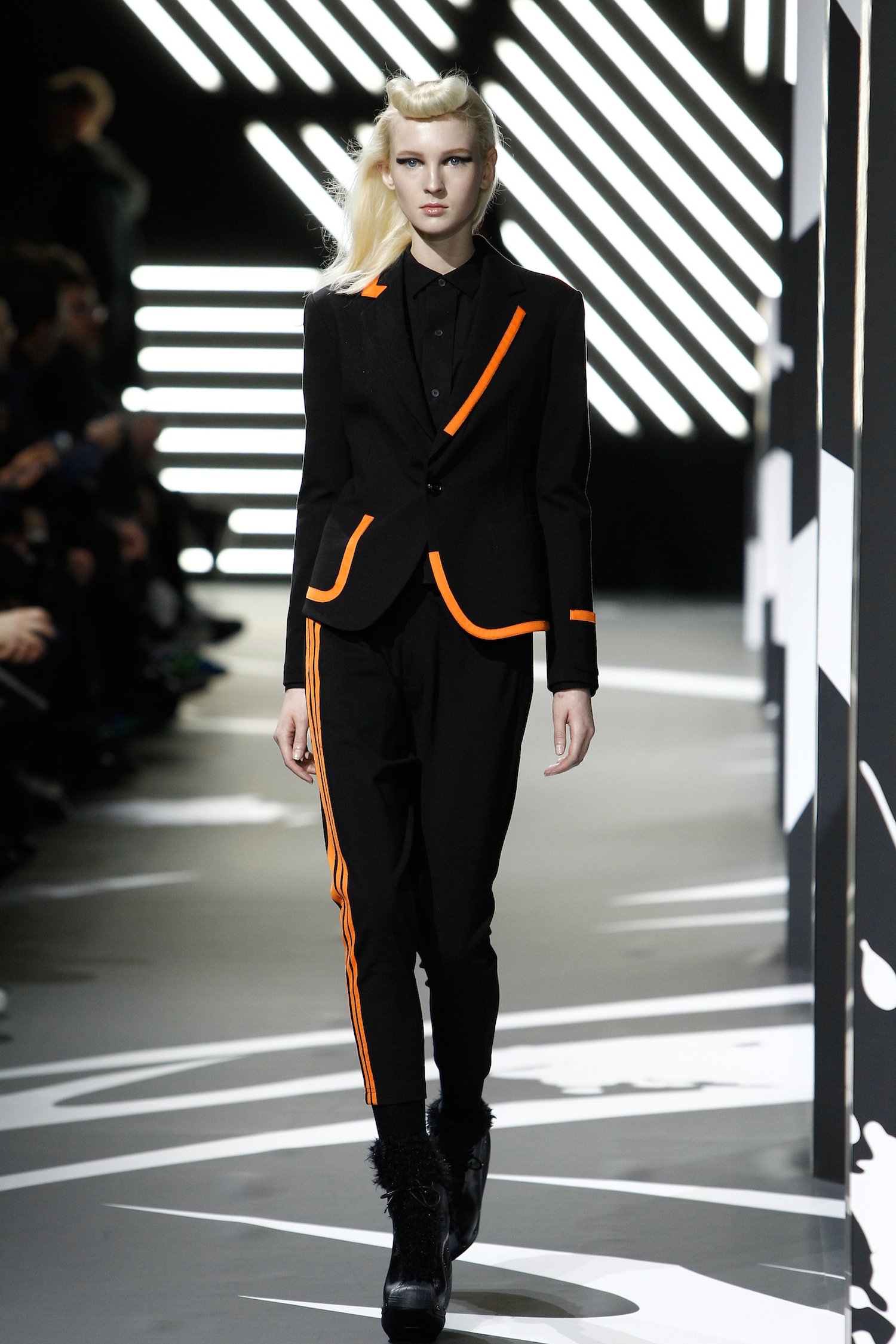 Look 35